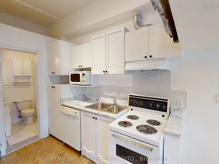 1152 Gerrard St E #203 — Photo 8