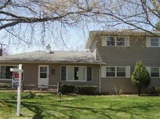 2316 Greenlawn Ave, Bloomfield Hills, MI