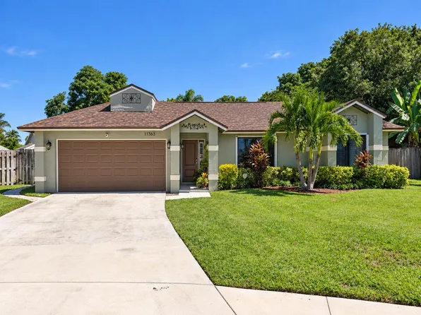 11363 Fairfield Ct, Wellington, FL 33414