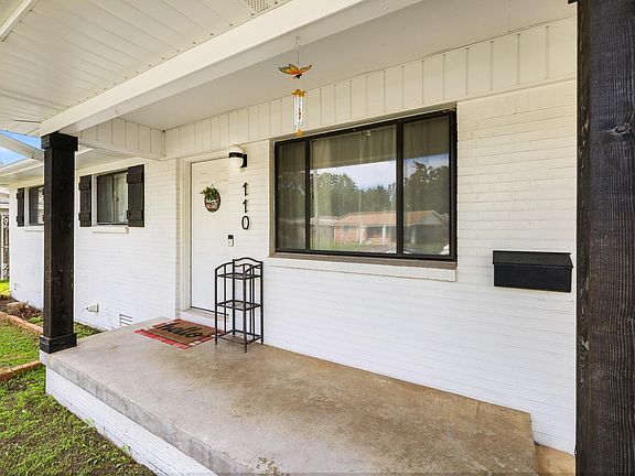 5th image of 110 Steven Dr