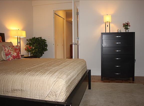 3rd image of 1500 Lexington Ave APT 5P