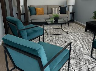 3924 Devonshire Ln, Pueblo, CO 81005