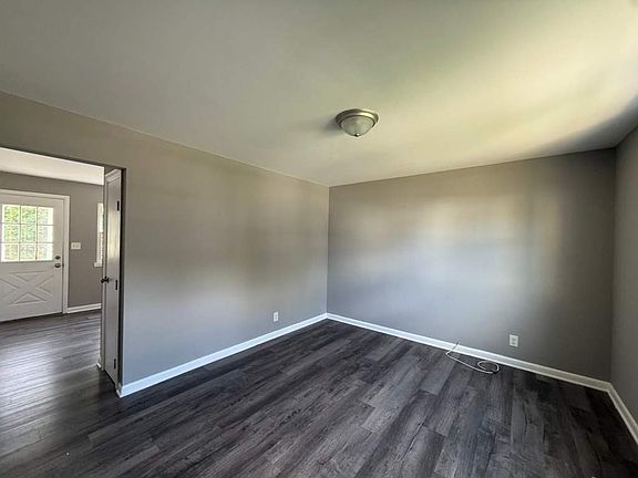 5th image of 50 Roosevelt St