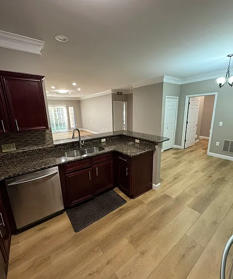 8508 Heywood Cir — Photo 8