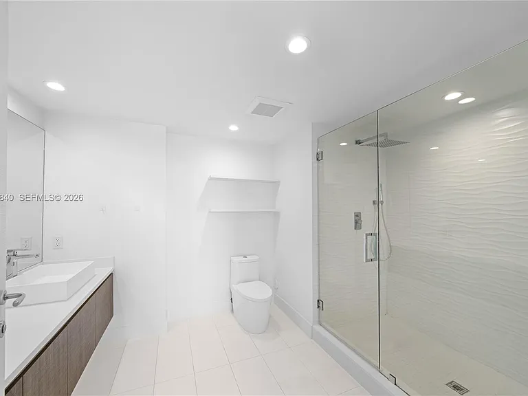 1150 102nd St #506 — Photo 16
