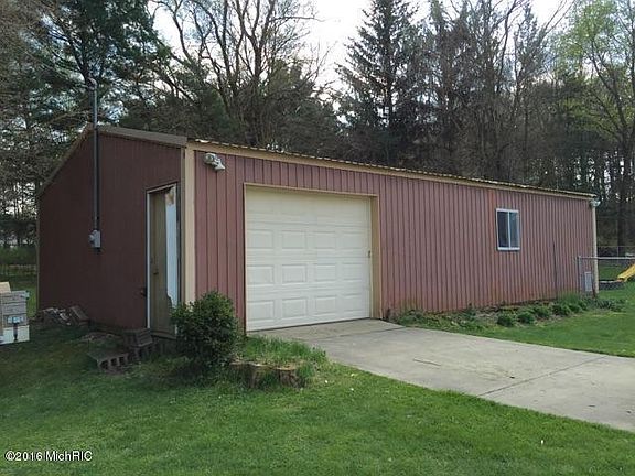 4th image of 37215 County Road 374
