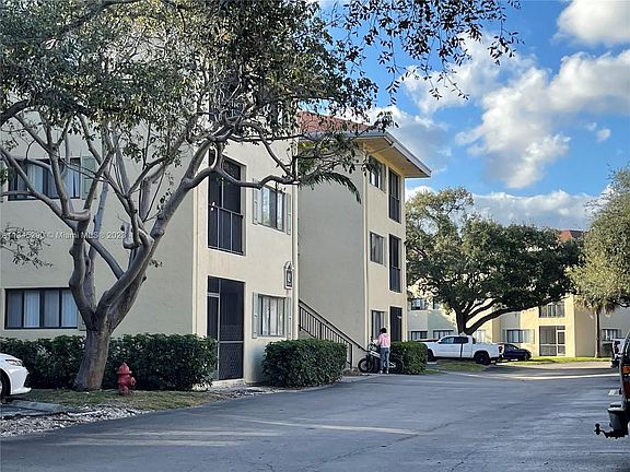 3rd image of 2445 SW 18th Ter APT 1007