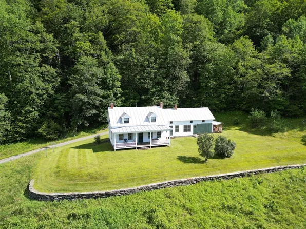63 Moxley Road, Chelsea, VT 05038
