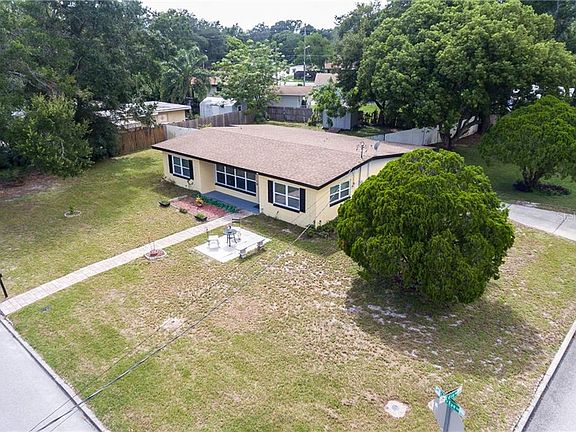 2nd image of 8116 Lake Eve Dr