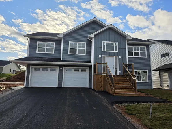 64 Kingsburgh Ave, Charlottetown, PE C1E 0G2
