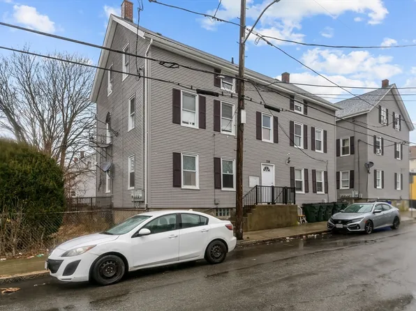 114 Davis St, Fall River, MA 02720