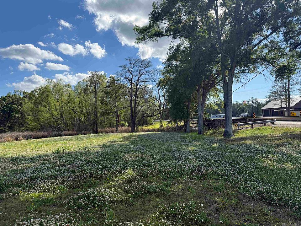 2nd image of 26045 Highway 77