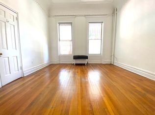 324 Park Pl APT 1, Brooklyn, NY