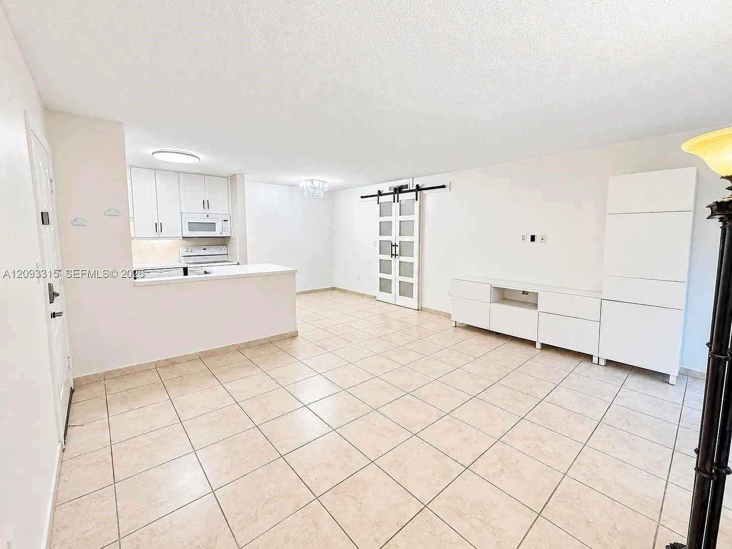 Doral Pk Co Club Villas C — Photo 2