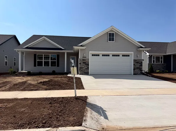 2205 E Golden Gate Dr, Appleton, WI 54913