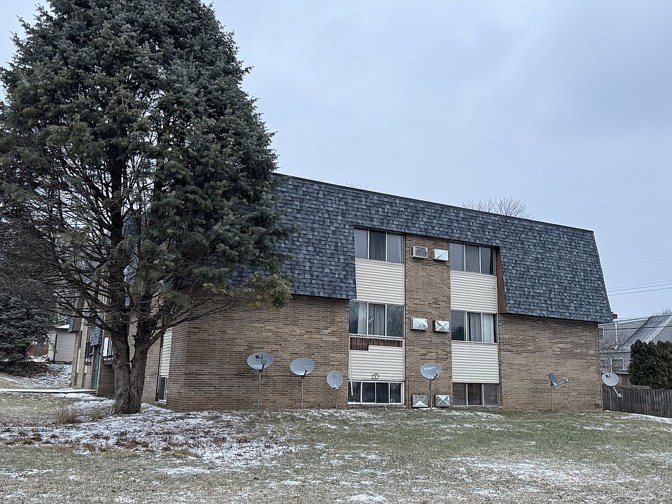 1st image of 2907 La Salle Ave #3