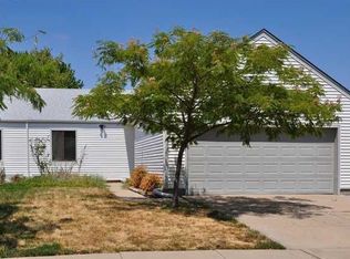 2426 N Bramblewood St, Wichita, KS 67226