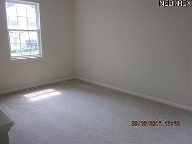 5th image of 26770 Village Ln Unit 15