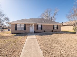 8816 S 30th St, Fort Smith, AR 72908