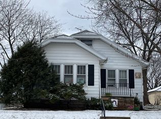 1166 Duluth St, Saint Paul, MN 55106