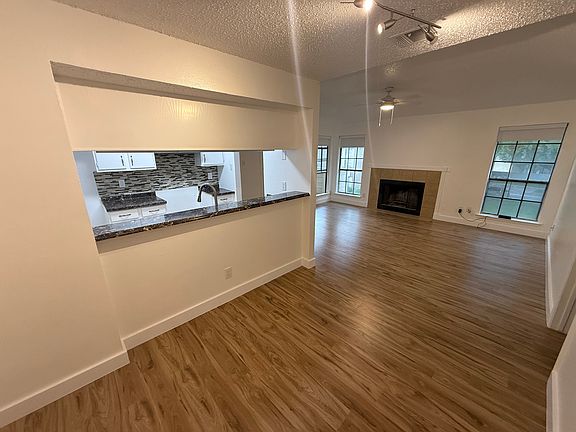 3rd image of 512 E Denton Dr APT 63