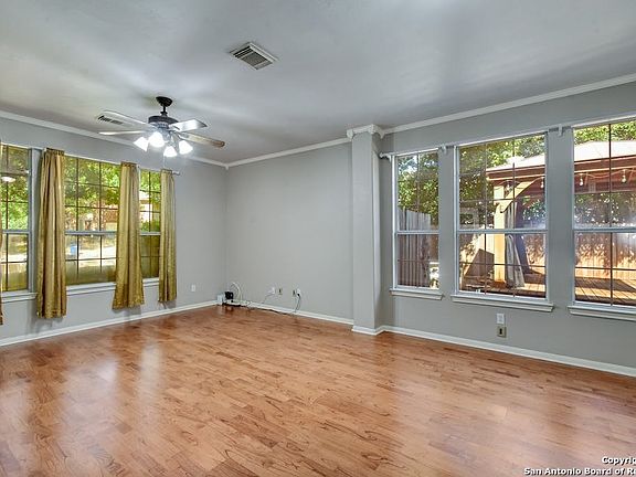 4th image of 209 PEALE CT