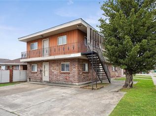 825 Dakin St #C, New Orleans, LA 70121