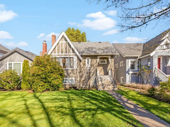 2861 W 15th Ave, Vancouver, BC V6K 3A1