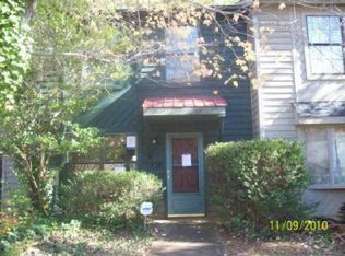 3914 Henry Ct, Kennesaw, GA 30101