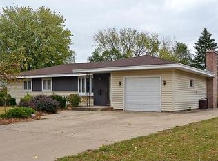 1619 Park Rd, Bloomington, MN 55425