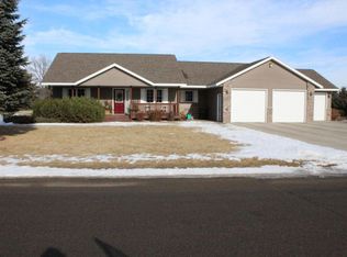 115 Glenn Rd NW, Alexandria, MN 56308