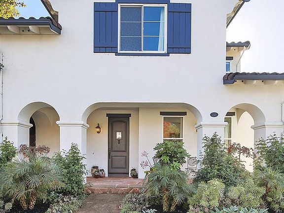 2nd image of 261 Macarthur Ln