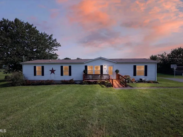 110 Maxine Rd, Fall Branch, TN 37656