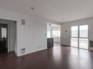 612 Huntley Dr #3.0, West Hollywood, CA 90069