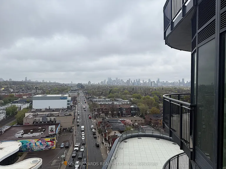 1185 Dupont St #1015 — Photo 10