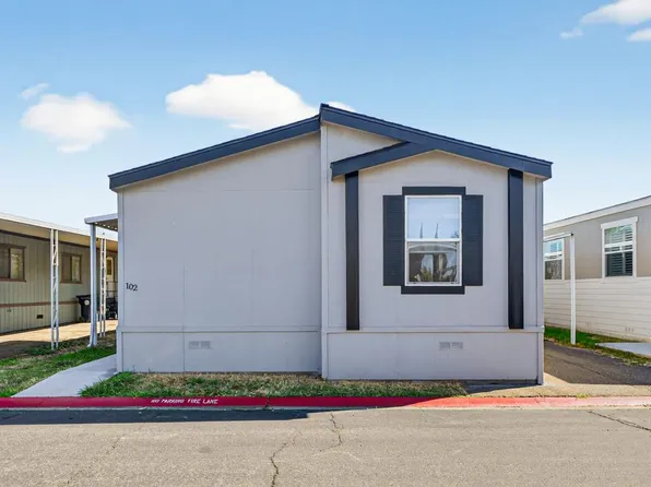 102 Village Cir, Sacramento, CA 95838