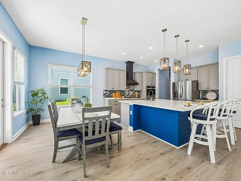 436 Tortola Way — Photo 3