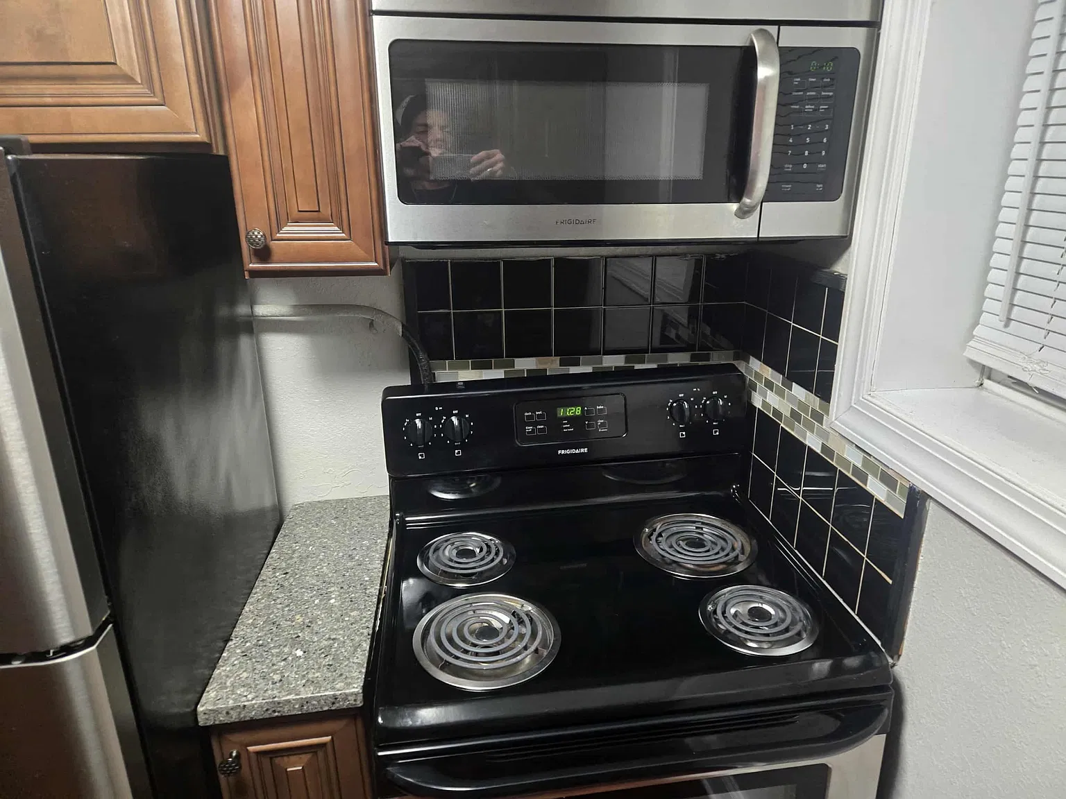 1 bed, 750 sqft, $900 — Photo 3