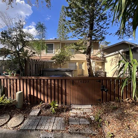 14627 Pine Glen Cir — Photo 18