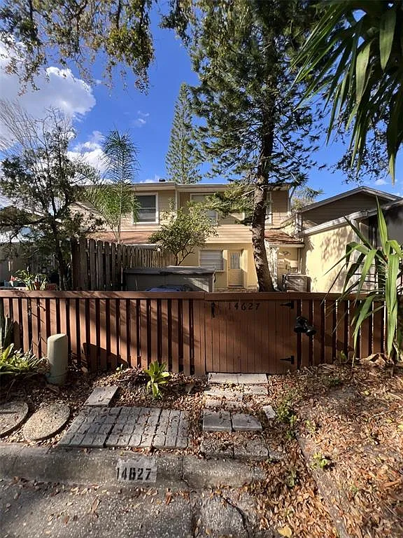 Building Photo - 14627 Pine Glen Cir