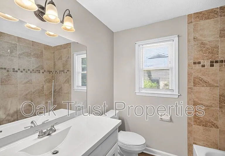 220 Cornell Dr — Photo 18