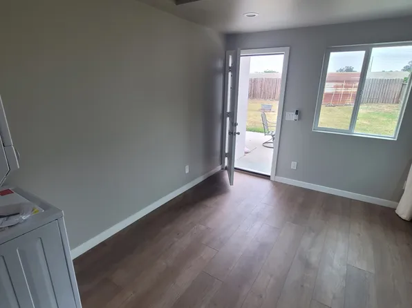 1328 Stevely Ave #A, Long Beach, CA 90815