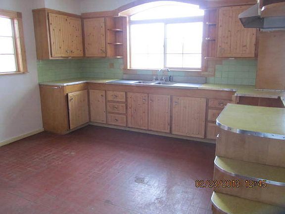 4th image of 41824 Creighton Dr