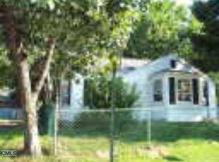 306 N Saunders Ave, Bridgeport, CT 06606