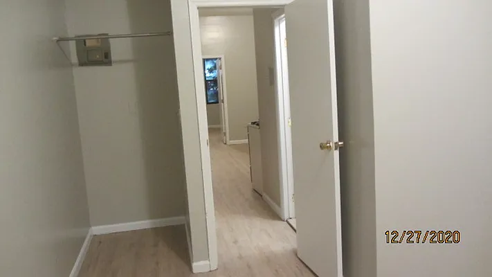 Rented by YOB REALTY | media 7