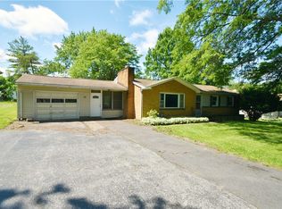 49 Saint Patrick Dr, Rochester, NY 14623