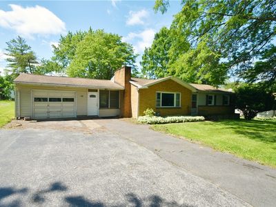 49 Saint Patrick Dr, Rochester, NY, 14623