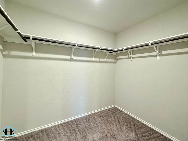 6610 Hibiscus Fls — Photo 10