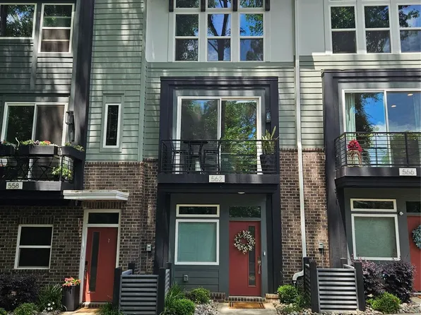 562 W End Dr, Charlotte, NC 28208