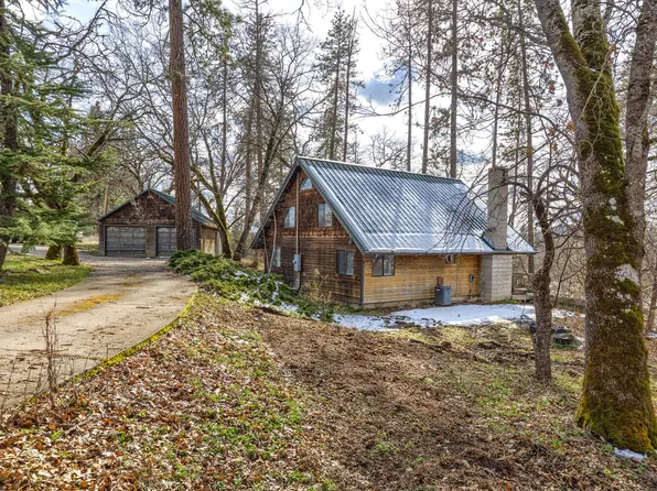 535 Trails End Ln, Eagle Pt, OR 97524